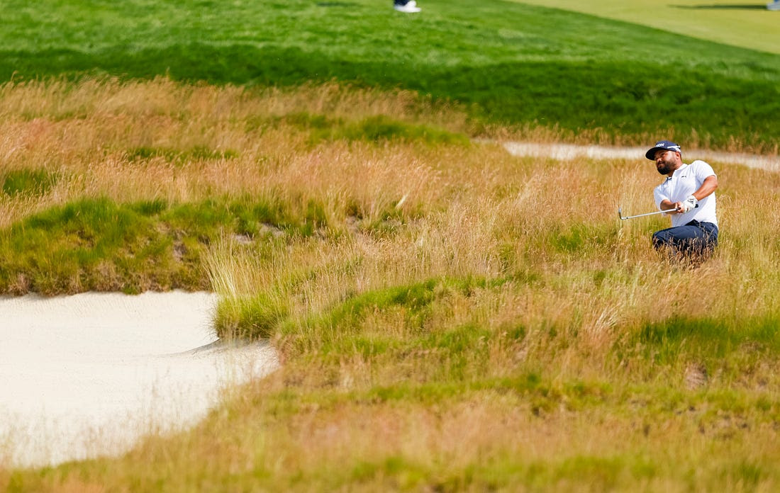 JJ Spaun hits out from the church pews